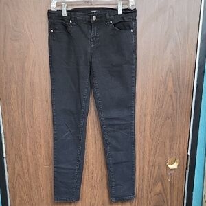 Forever 21 Size 27 Black Mid Rise Skinny Jeans